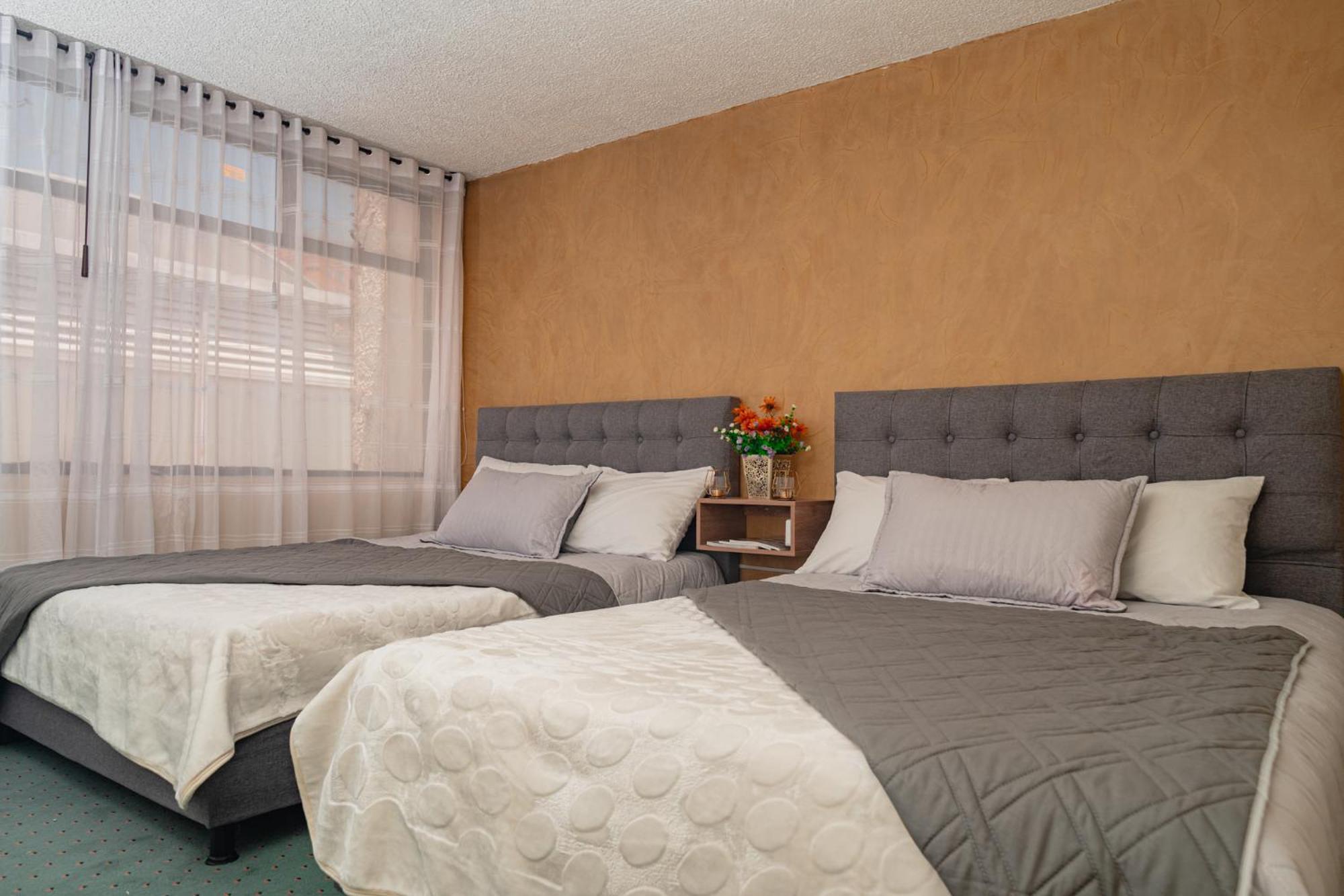 Innovar Casa Hostal Bogota Ngoại thất bức ảnh