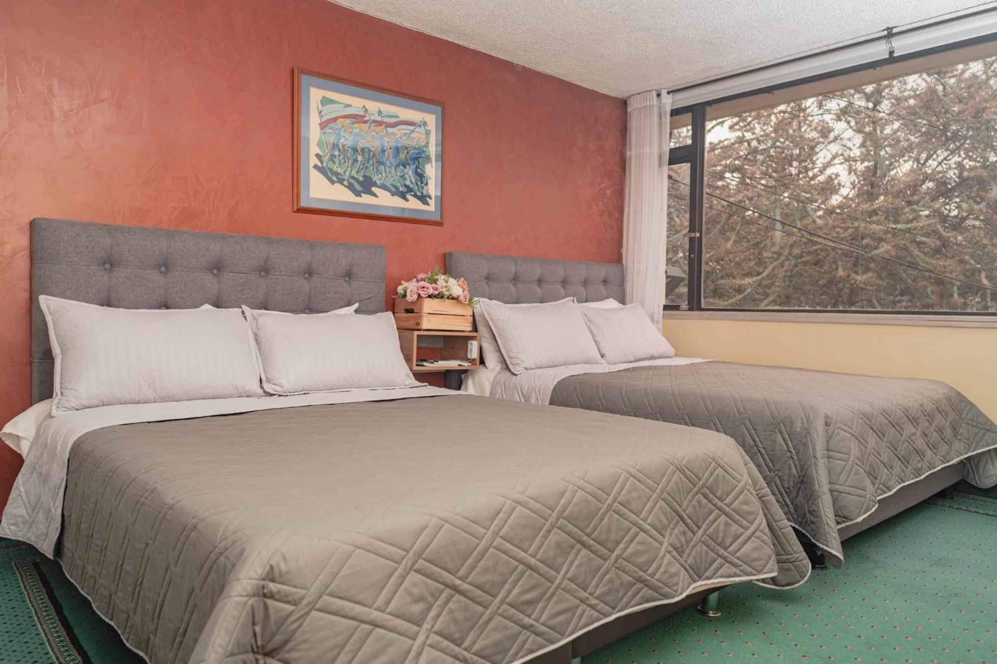 Innovar Casa Hostal Bogota Ngoại thất bức ảnh
