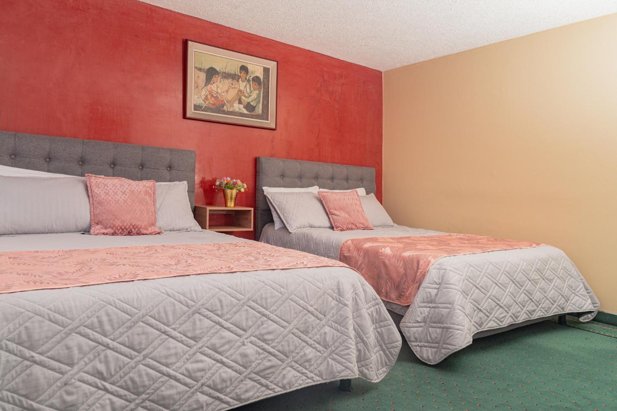 Innovar Casa Hostal Bogota Ngoại thất bức ảnh