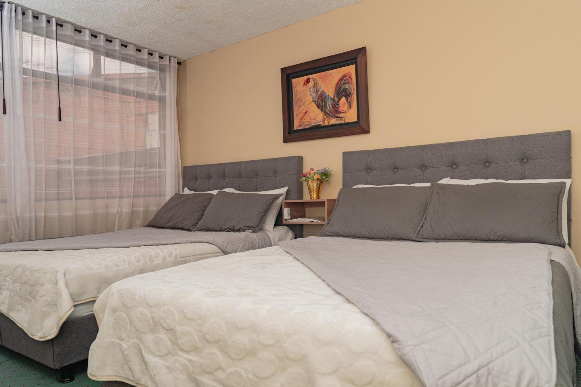 Innovar Casa Hostal Bogota Ngoại thất bức ảnh
