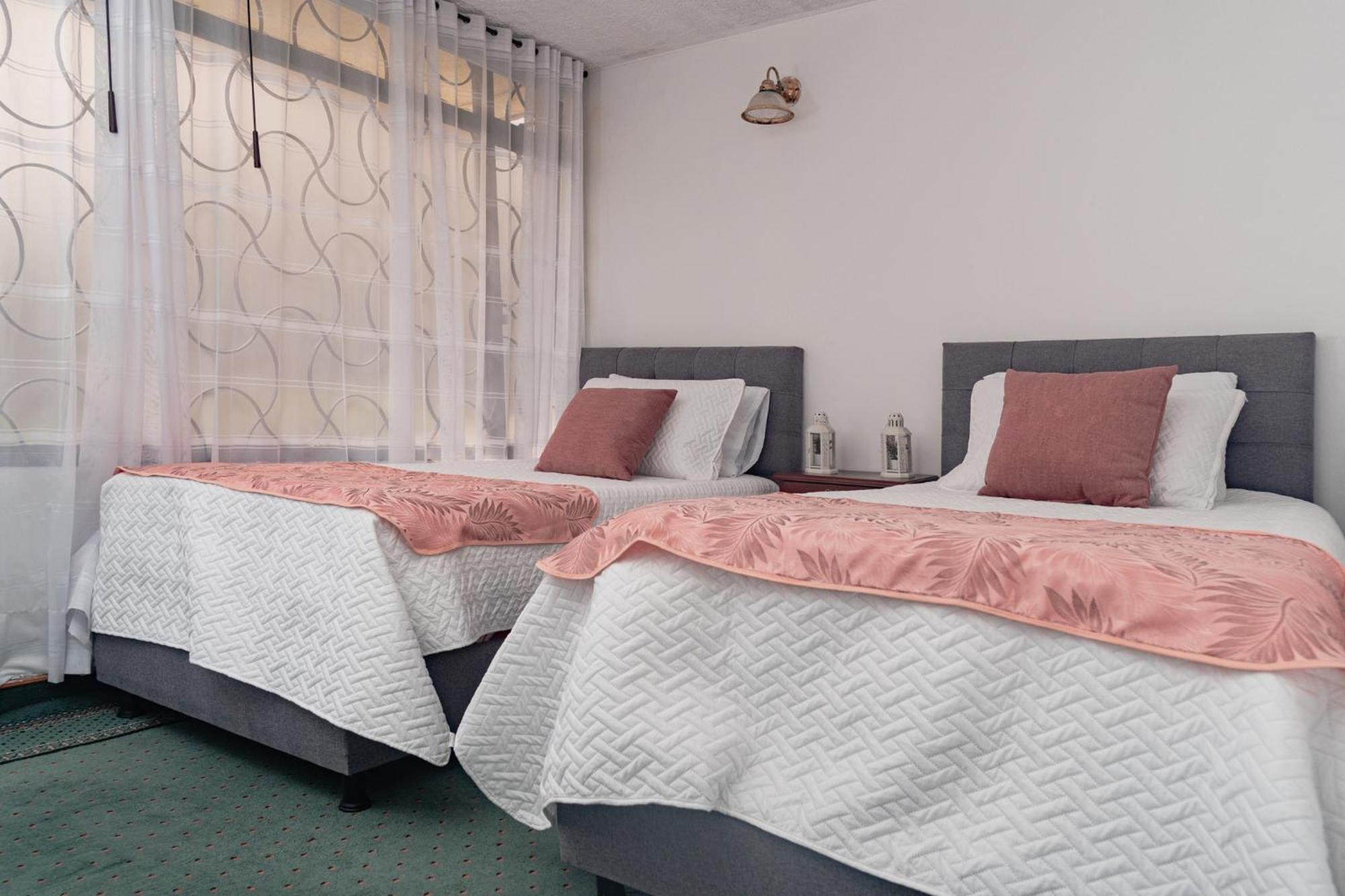 Innovar Casa Hostal Bogota Ngoại thất bức ảnh